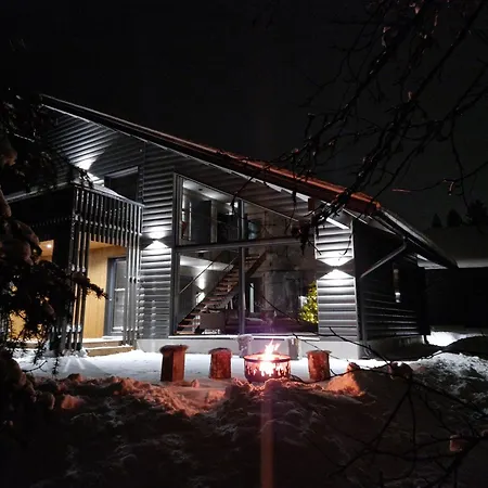 Rusty Reindeer * Levi