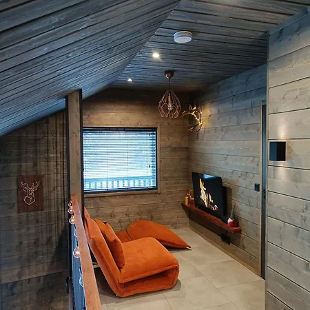Rusty Reindeer Apartment *